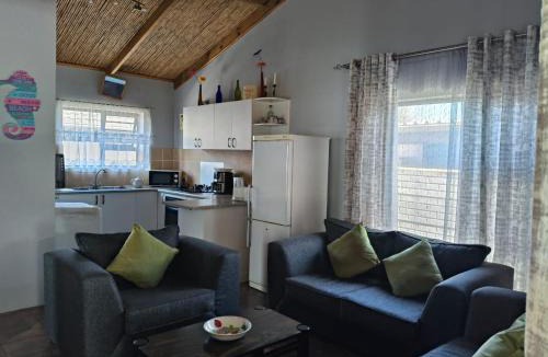 Pearly Beach House | Sea Wave Cottage