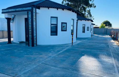 Umzimvubu House | Lifestyle Villas