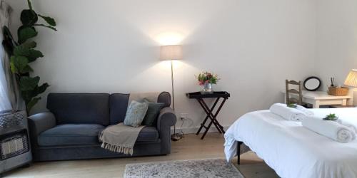 Wynberg Apartment | Private garden cottage in Wynberg with separate entrance, secure parking, and easy access to Main Road, shops, and restaurants