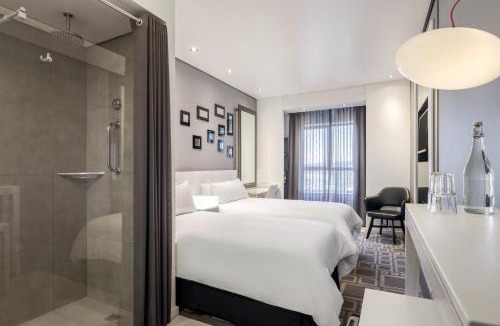 Pretoria Hotel | Protea Hotel Fire & Ice! by Marriott Pretoria Menlyn