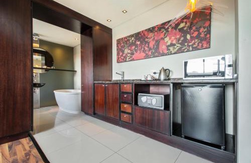 Century City Hotel | Colosseum Hotel