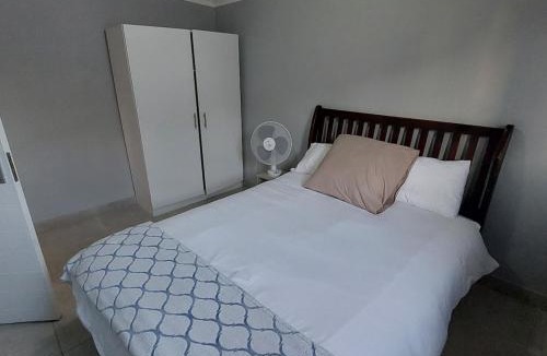 Westridge Apartment | Cosy Garden Cottage