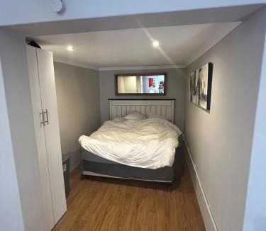 Pinelands House | Meerlust Cottage