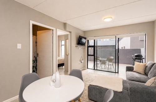 Mykonos Apartment | Arch House Langebaan - Modern Stay Near Beach & Club Mykonos