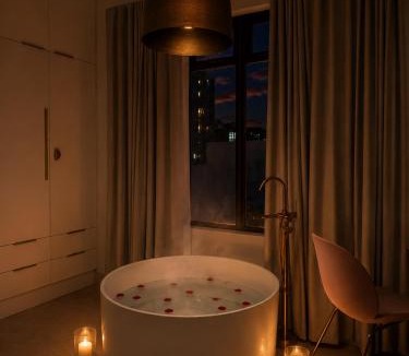 Strand Hotel | The Boutique Suites by Beach Collection Winelands