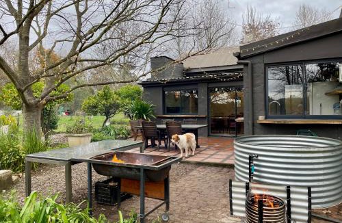 Bot River House | UnderHill Farm