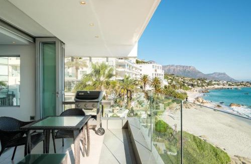 Clifton Apartment | Ocean Breeze