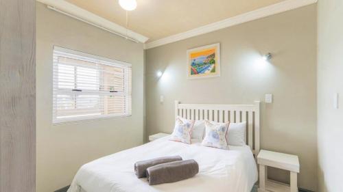 Laaiplek Hotel | The Sunset Villas