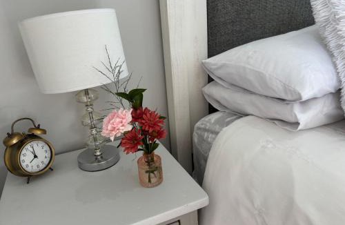 Die Boord Apartment | Two Vines Studio Apartment