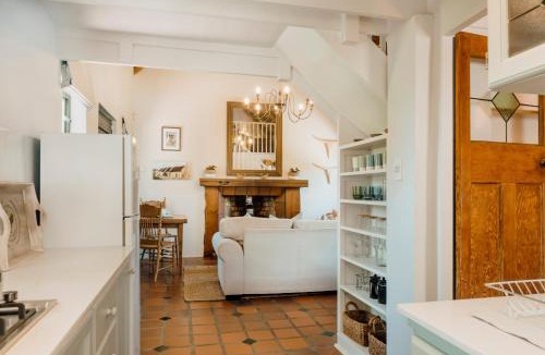 Stanford House | Finchlea Cottage