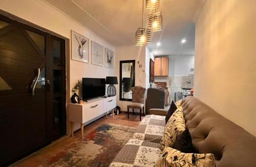 Kraaifontein House | Kay's Guest House