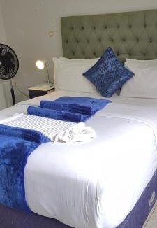 Salt River House | Neo & Ruks Sleep & Go Salt River
