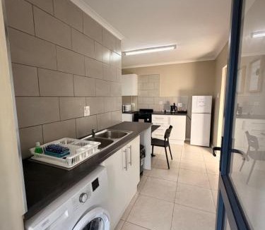 Port Elizabeth Apartment | Weaver Lane Country Escape - The Rustic Mongoose
