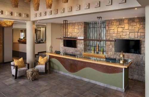 Westdene Hotel | Protea Hotel by Marriott Bloemfontein Willow Lake
