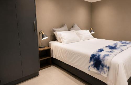Greater Johannesburg Metropolitan Area Apartment | #4,2 bedroom Entire Unit Water backup supply WiFi Northcliff