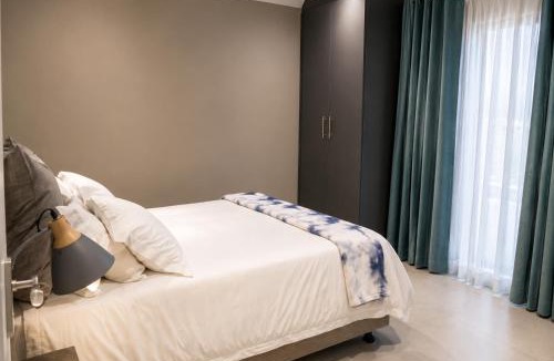 Greater Johannesburg Metropolitan Area Apartment | #4,2 bedroom Entire Unit Water backup supply WiFi Northcliff