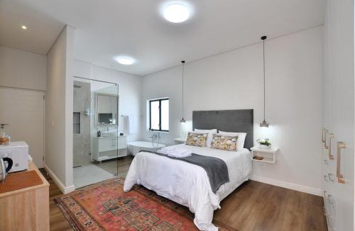 Yzerfontein Apartment | Caracal 54 Overnight for 2