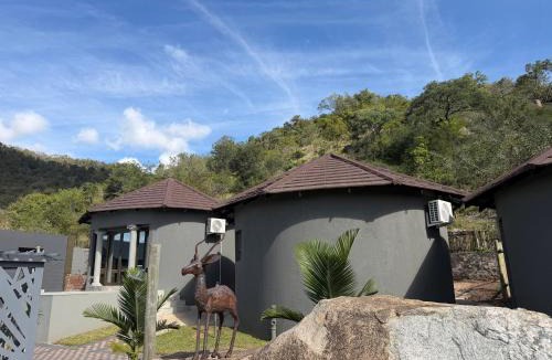 Buffelspruit Cabin | Matjulu Kruger Lodge