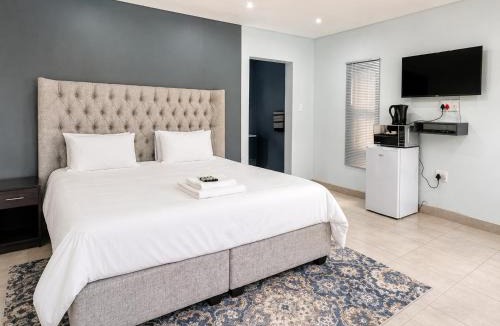 Glen Cowie House | La Aura Lifestyle Lodge