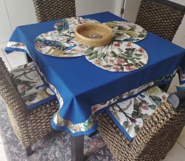 Bishopscourt Apartment | Secret garden hideaway