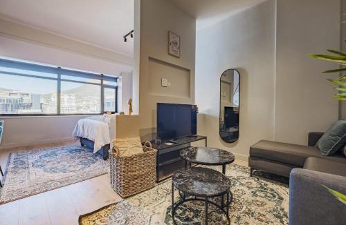 Cape Town City Centre Apartment | 1204 at The Tokyo