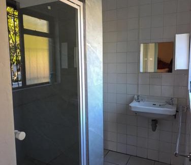 Eikenbosch House | Siyapeya Household