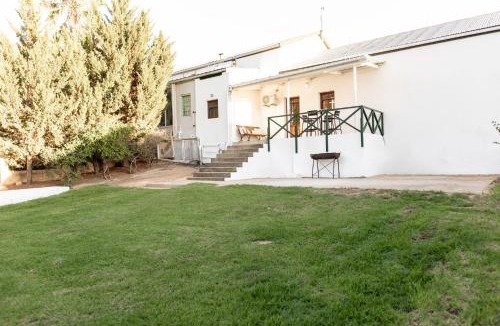 Bergrivier Apartment | Hannah's Home