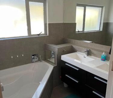 Stellenbosch Apartment | Benevolent Upper Floor for 4