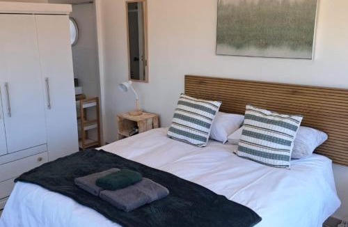 Struisbaai House | Hello Home Struisbaai