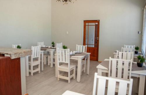 Uitenhage House | Barkly Street Guesthouse
