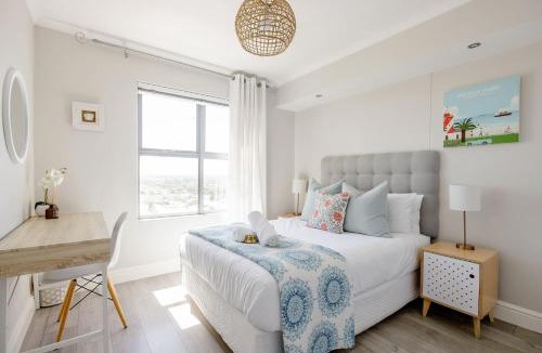 Observatory Apartment | Explore Cape Town From A Stylish Home