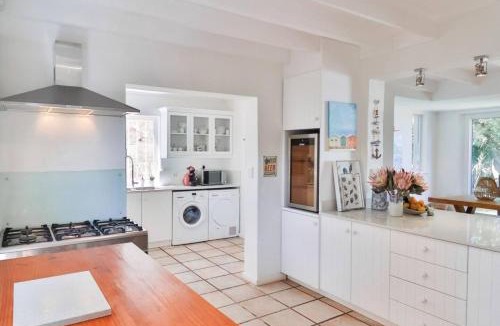 Westcliff Apartment | Balencay Villa, Cliff Path Walk, Pool, Sleeps 8
