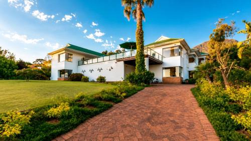 Somerset West House | La Sandra Guest House