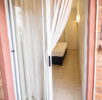 Bluff House | FlowithLin Guesthouse