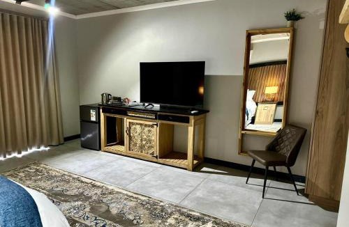 Hartswater House | Fairview Guest House Executive