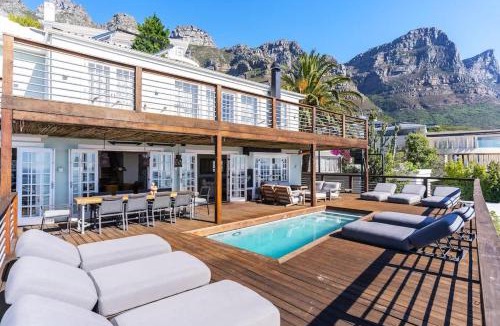 Camps Bay House | La Baia Camps Bay - Ultra Luxury Pool Hot tub