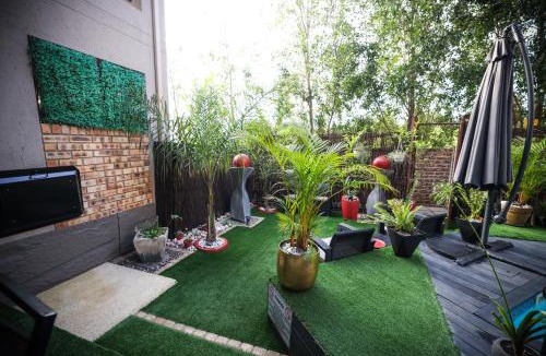 Benoni Apartment | Heated Pool Luxury Retreat - 7 Min from OR Tambo