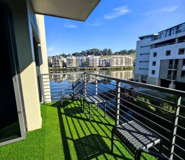 Eikenbosch Apartment | Stunning lake view apartment