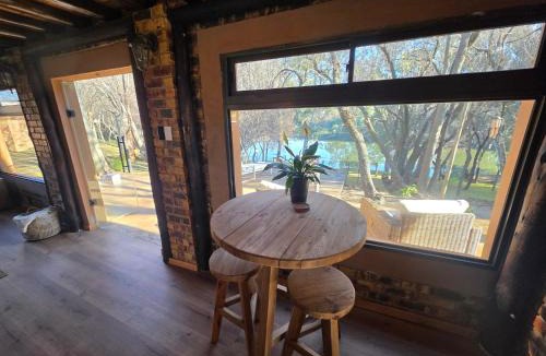 Vredefort Apartment | Lux Fur Cabin