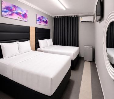 South Beach Hotel | Metro Lodge MP