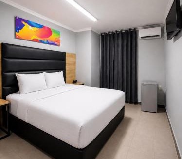 South Beach Hotel | Metro Lodge MP