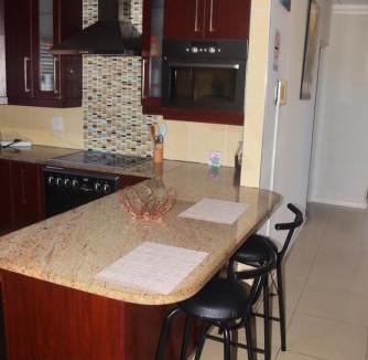 Bluewater Bay House | Prestige haven guesthouse