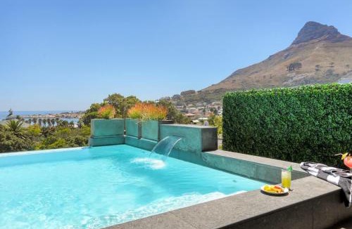 Camps Bay House | Vista del Mare - 3 Min walk to Camps Bay beach