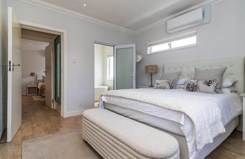 Sandbaai House | Barefoot Bliss