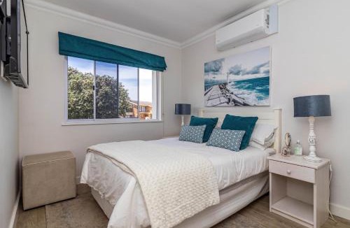 Sandbaai House | Barefoot Bliss
