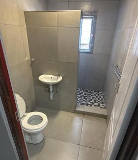 Upington House | Upington Properties Ixia