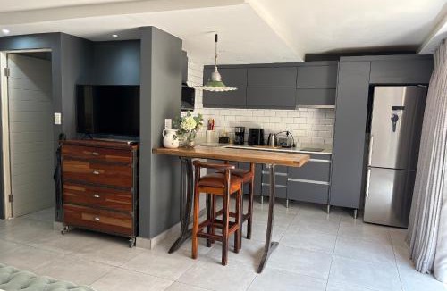 Pretoria Apartment | 250onIndus