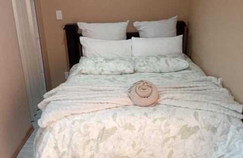 Klerksdorp House | Legae BnB and Accommodation
