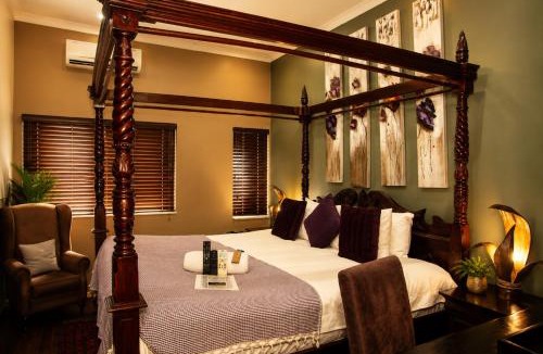 Upington House | Moonriver Guesthouse