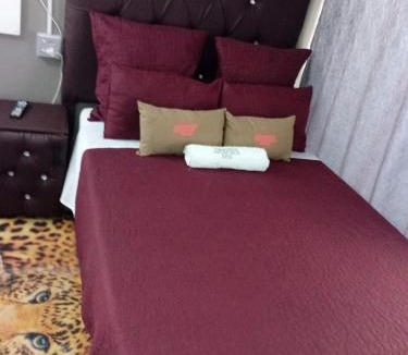 Parys House | Uptown Inn GuestHouse